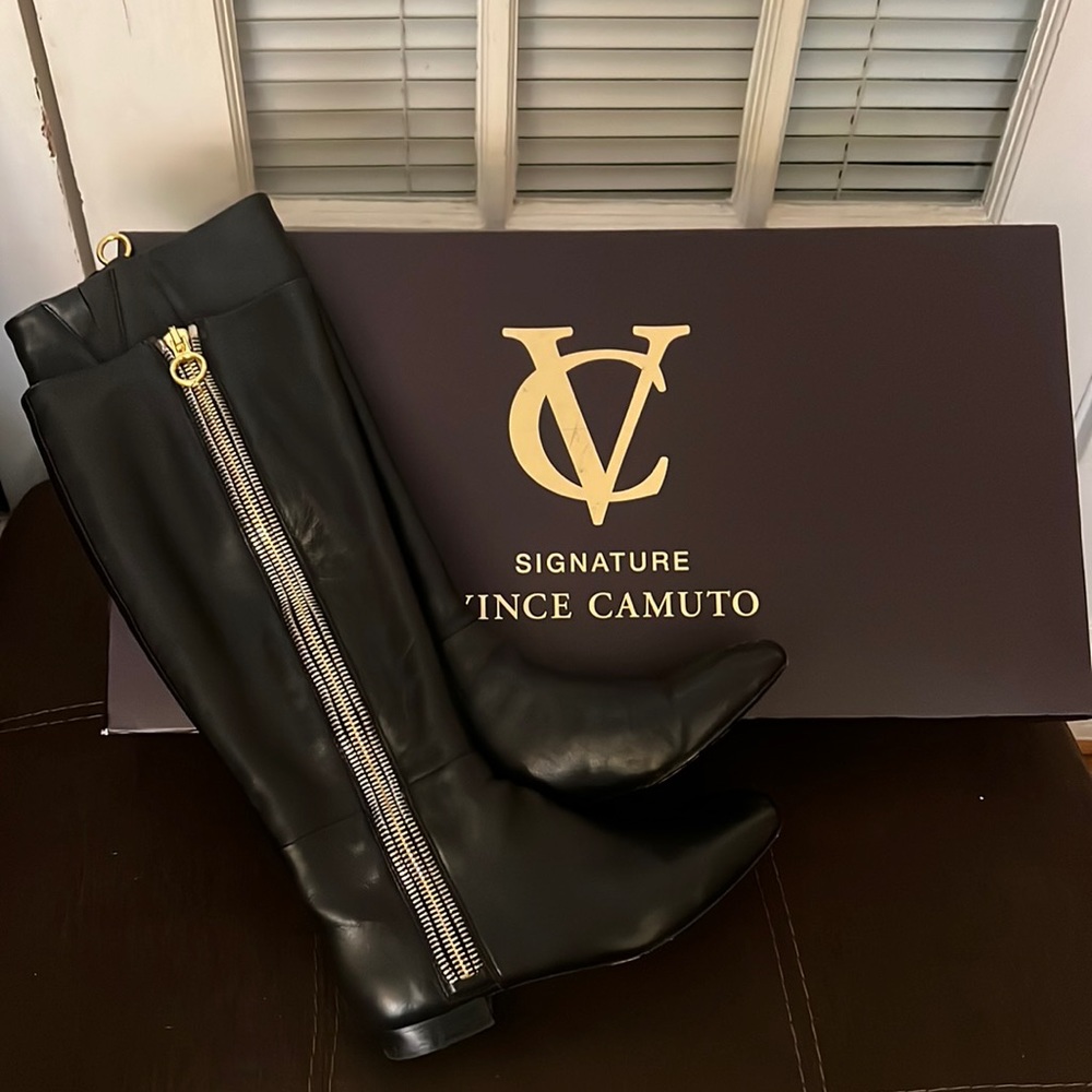 Signature Vince Camuto soft leather calf boots